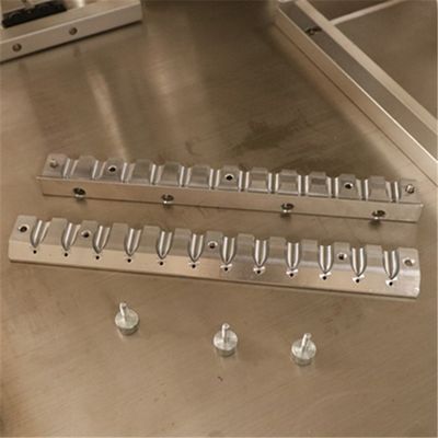 공기를 불어 새 콧물 립스틱 Mold Kit 12 홀 사용자 지정 로고