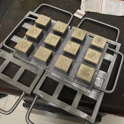 간편한 조작 화장품 분말 제조 기계 6 홀 알루미늄 곰팡이